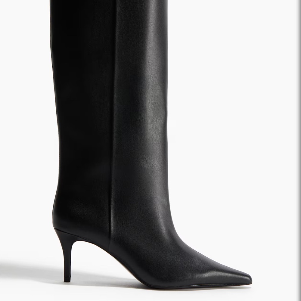 Elegant Black Women's Boots